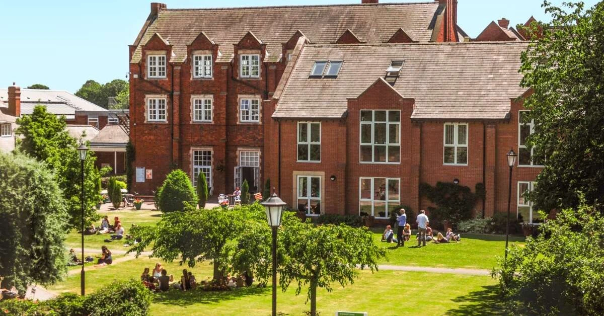 bishop-grosseteste-university-ranking-admission-courses